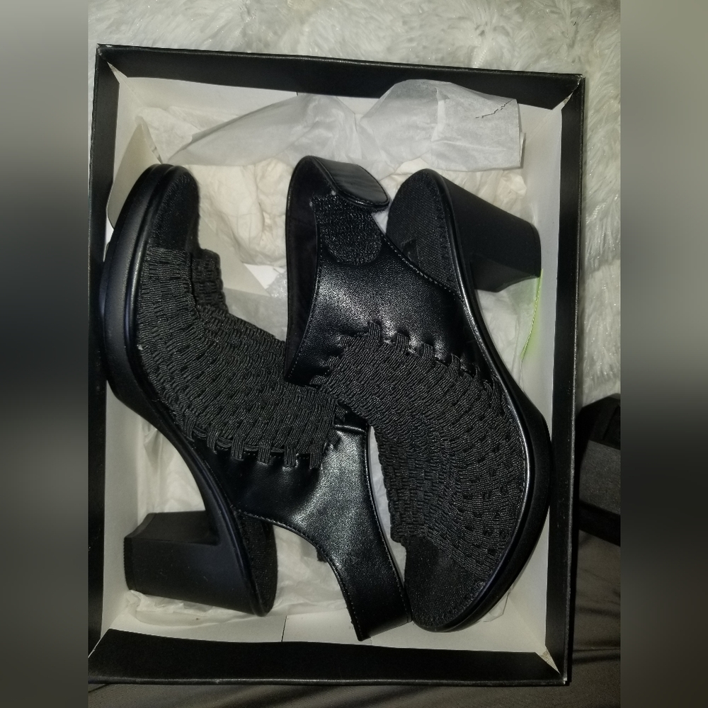 Steve Madden shoes